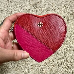 GUC Tory Burch Two Tone Heart Shape Coin Case